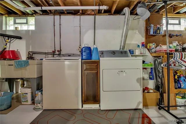 $2,500 | 4911 North Bailey Avenue, Amherst, NY 14226