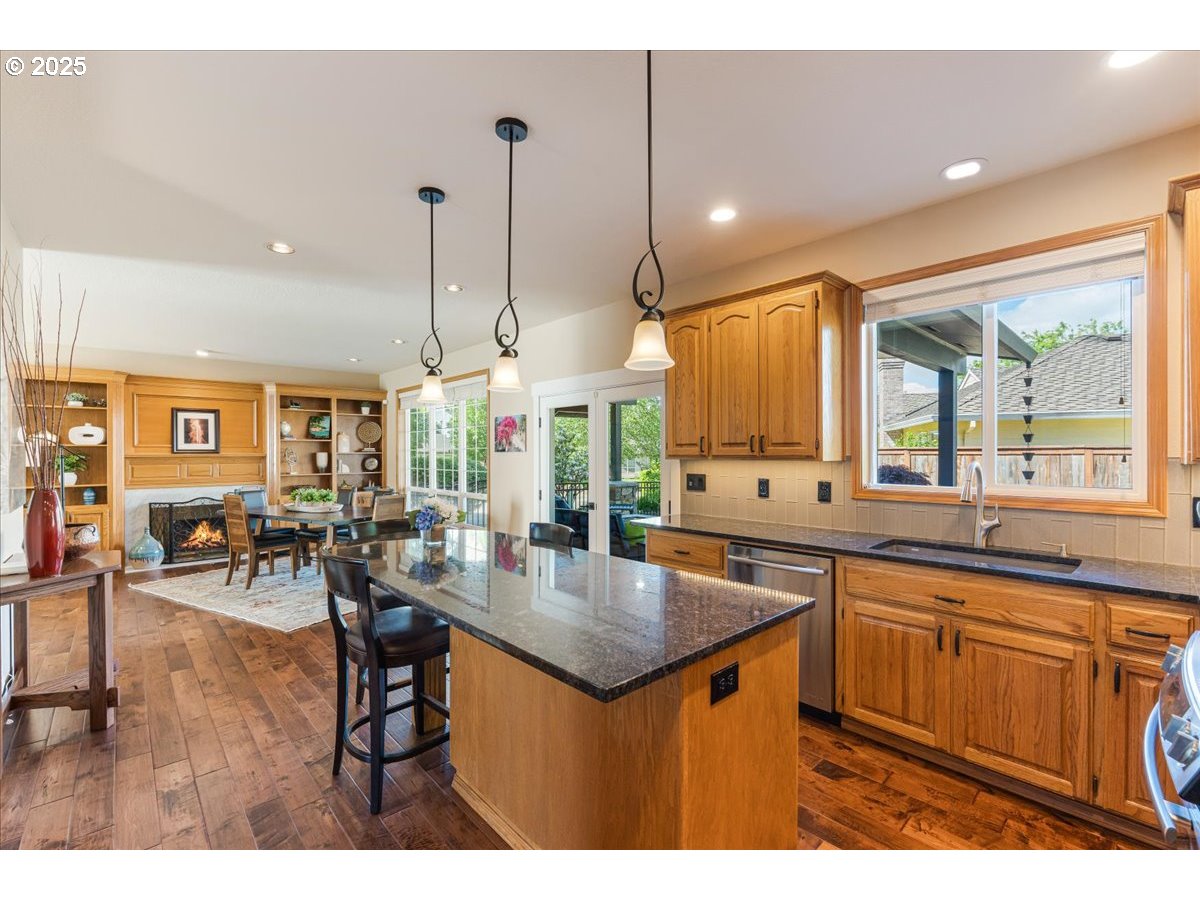 16706 Northwest Waterford Way Portland, OR 97229 - Photo 17 of 45 a kitchen with lots of counter space