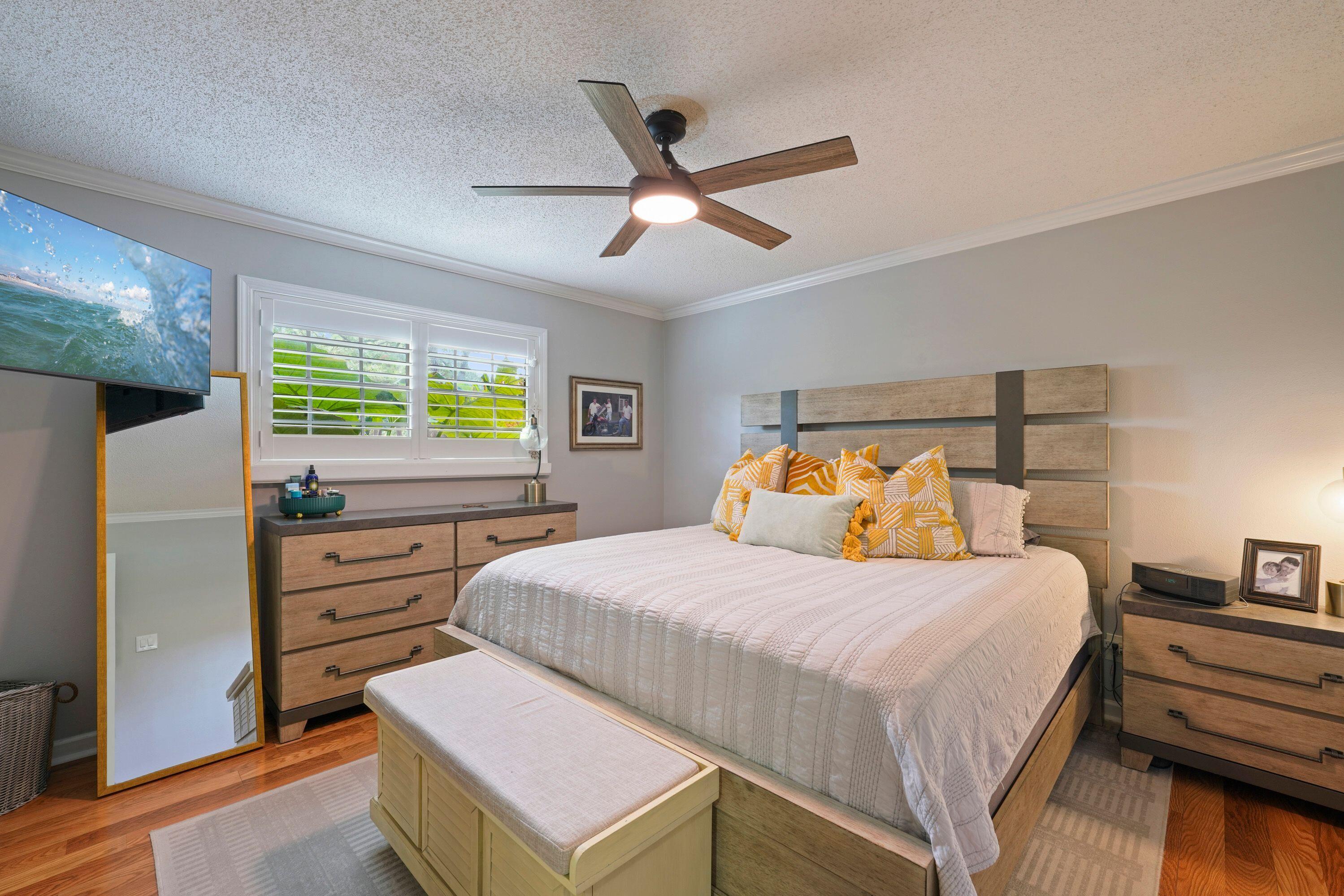 283 Sunset Bay, Unit 28B Miramar Beach, FL 32550 - Photo 21 of 23 a bedroom with a bed and a window