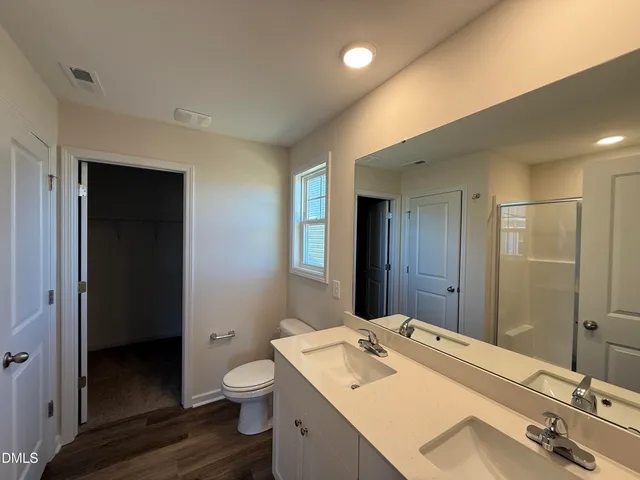 $309,950 | 31 East Emily Gardens Drive, Selma, NC 27576