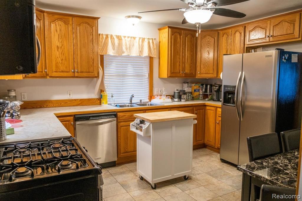 3400 Crooks Road Rochester Hills, MI 48309 - Photo 8 of 17