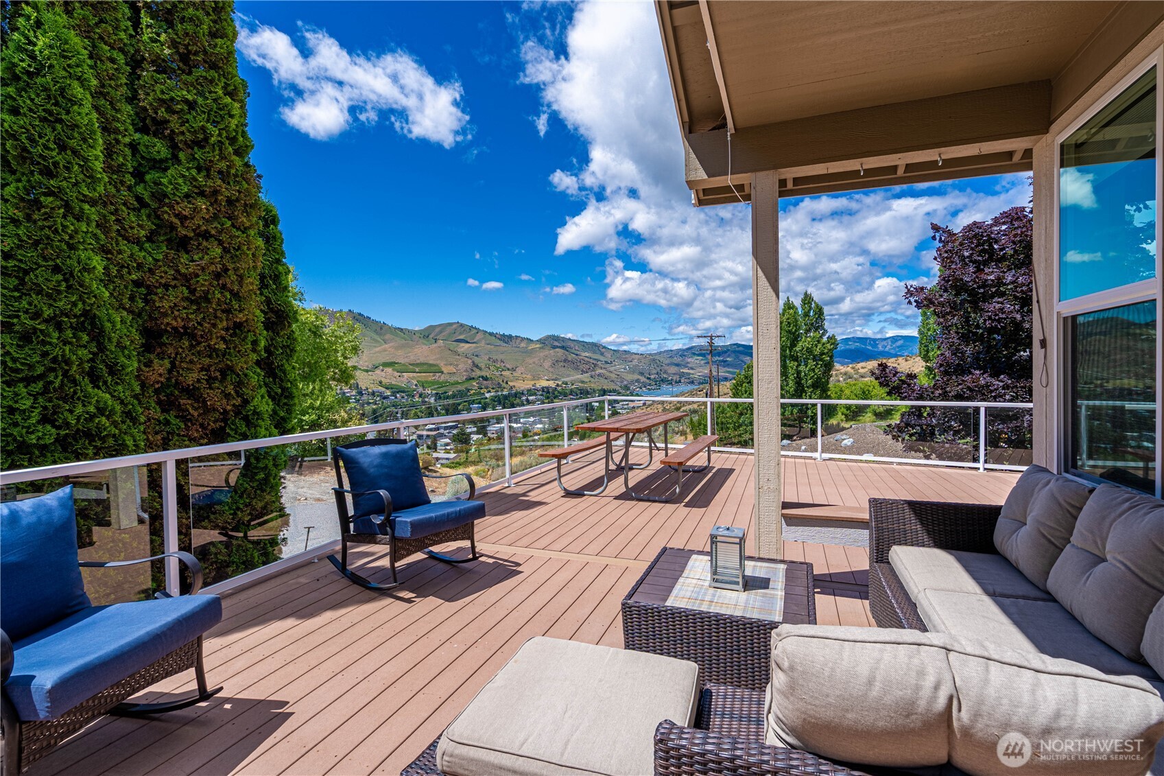 1000 Sunset Lane Chelan, WA 98816 - Photo 27 of 37