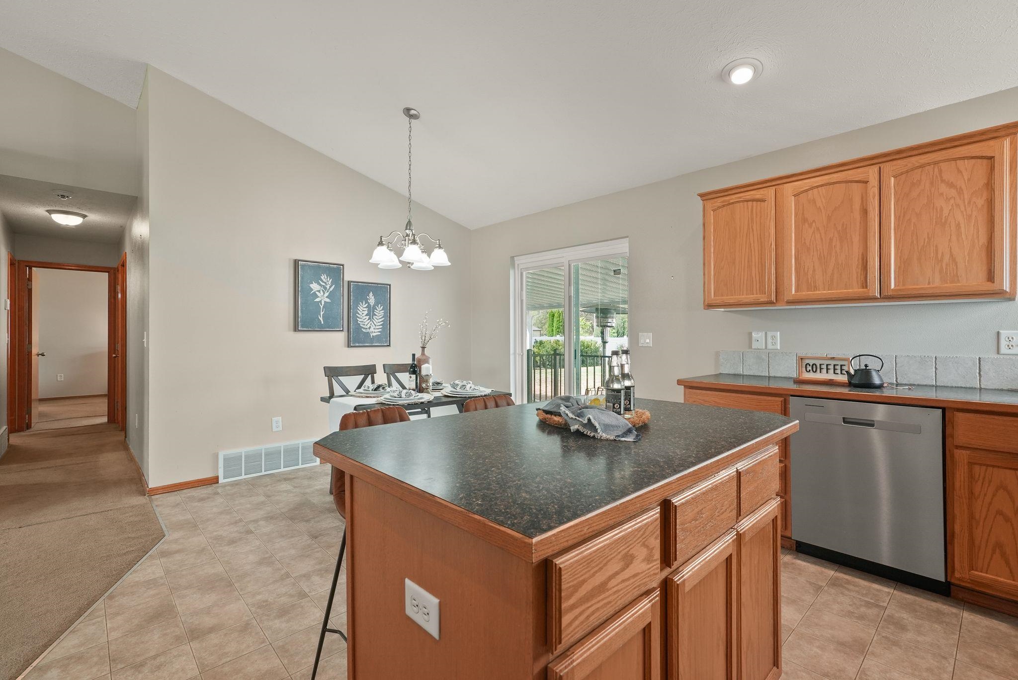 1311 North Pierce Road Spokane Valley, WA 99206 - Photo 11 of 49 Gallery Image 11