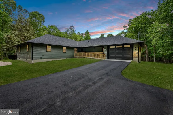 $600,000 | 2429 Sunnyhill Avenue, Williamstown, NJ 08094