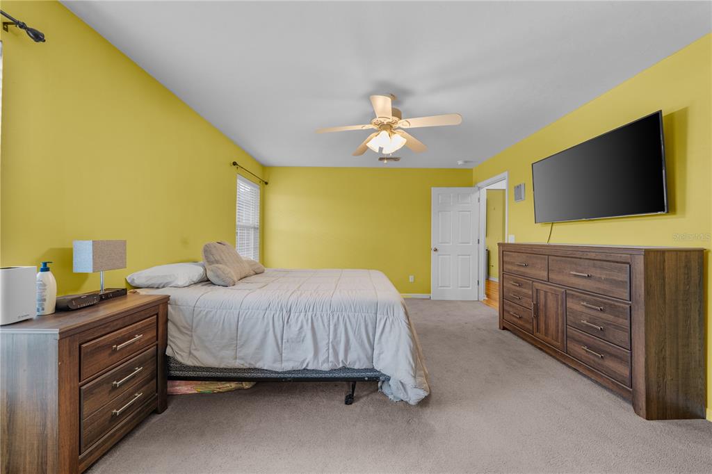 19261 Northwest 230th Street High Springs, FL 32643 - Photo 21 of 63