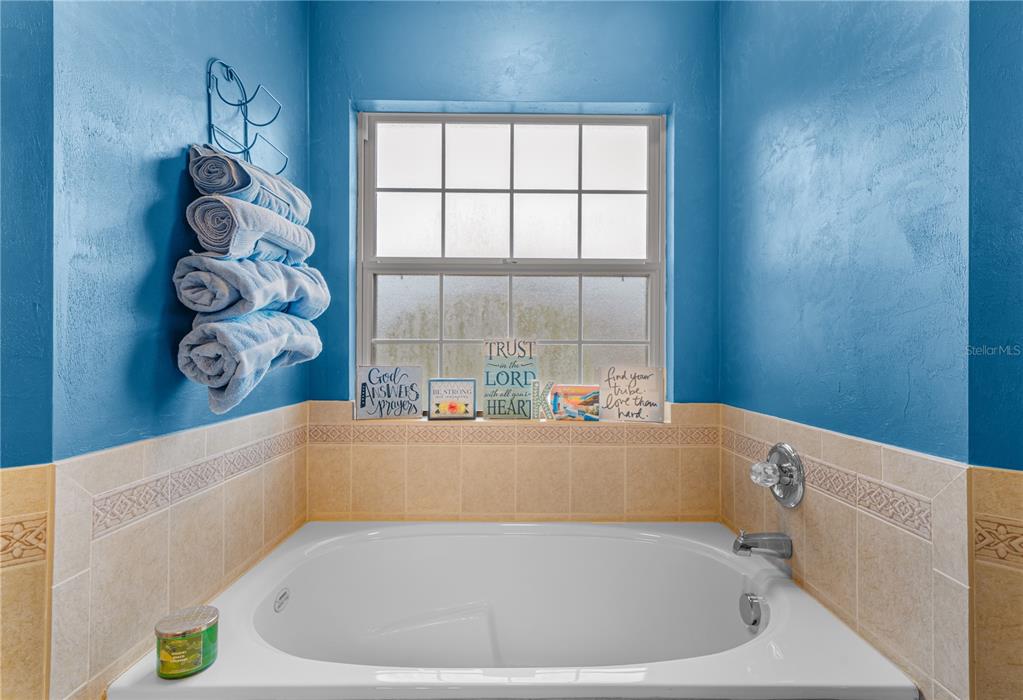 19261 Northwest 230th Street High Springs, FL 32643 - Photo 23 of 63