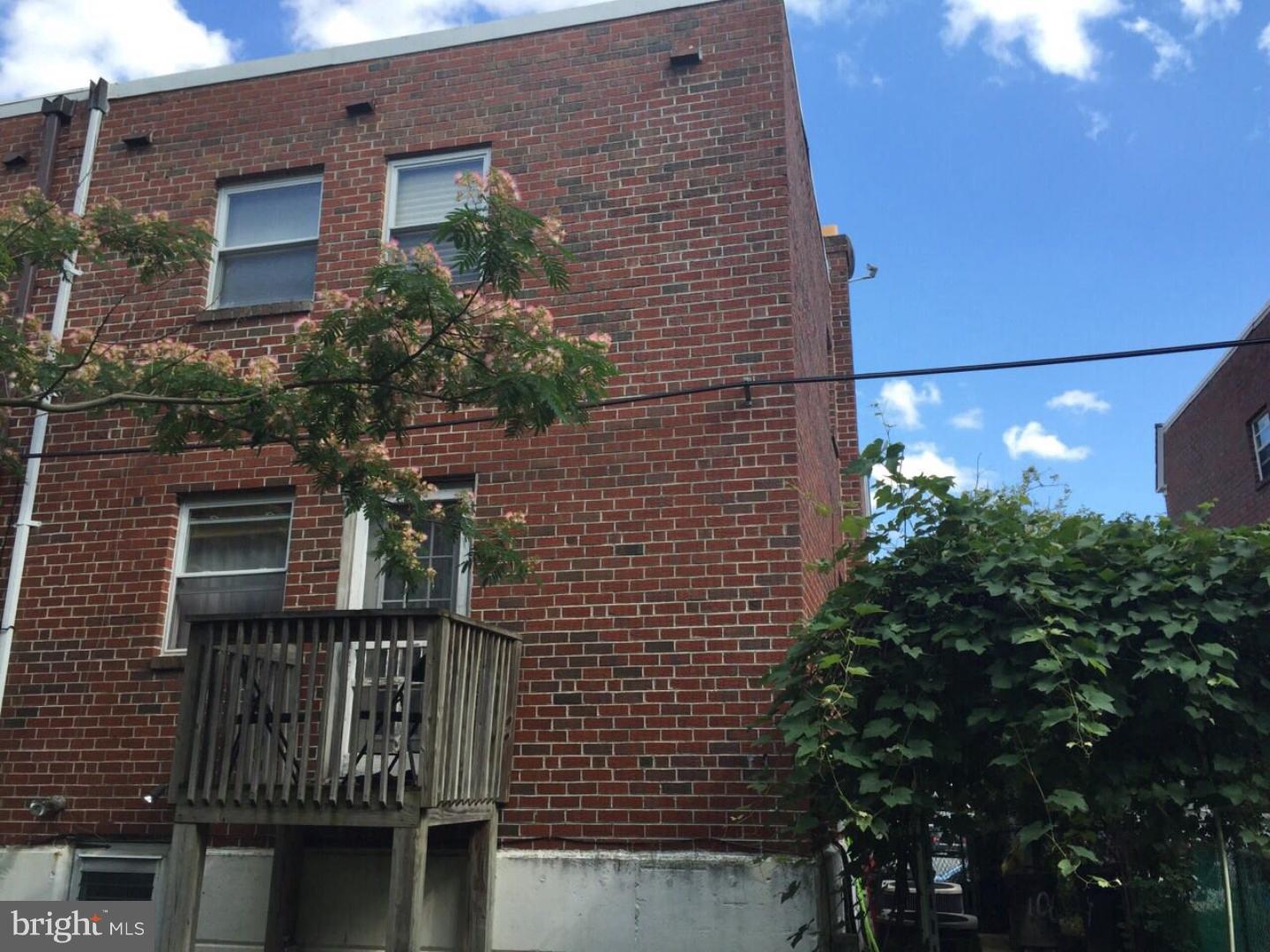 10654 Lockart Road Philadelphia, PA 19116 - Photo 22 of 23 Gallery Image 22