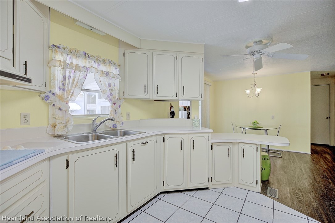 3010 Roger Street Sebring, FL 33872 - Photo 10 of 29