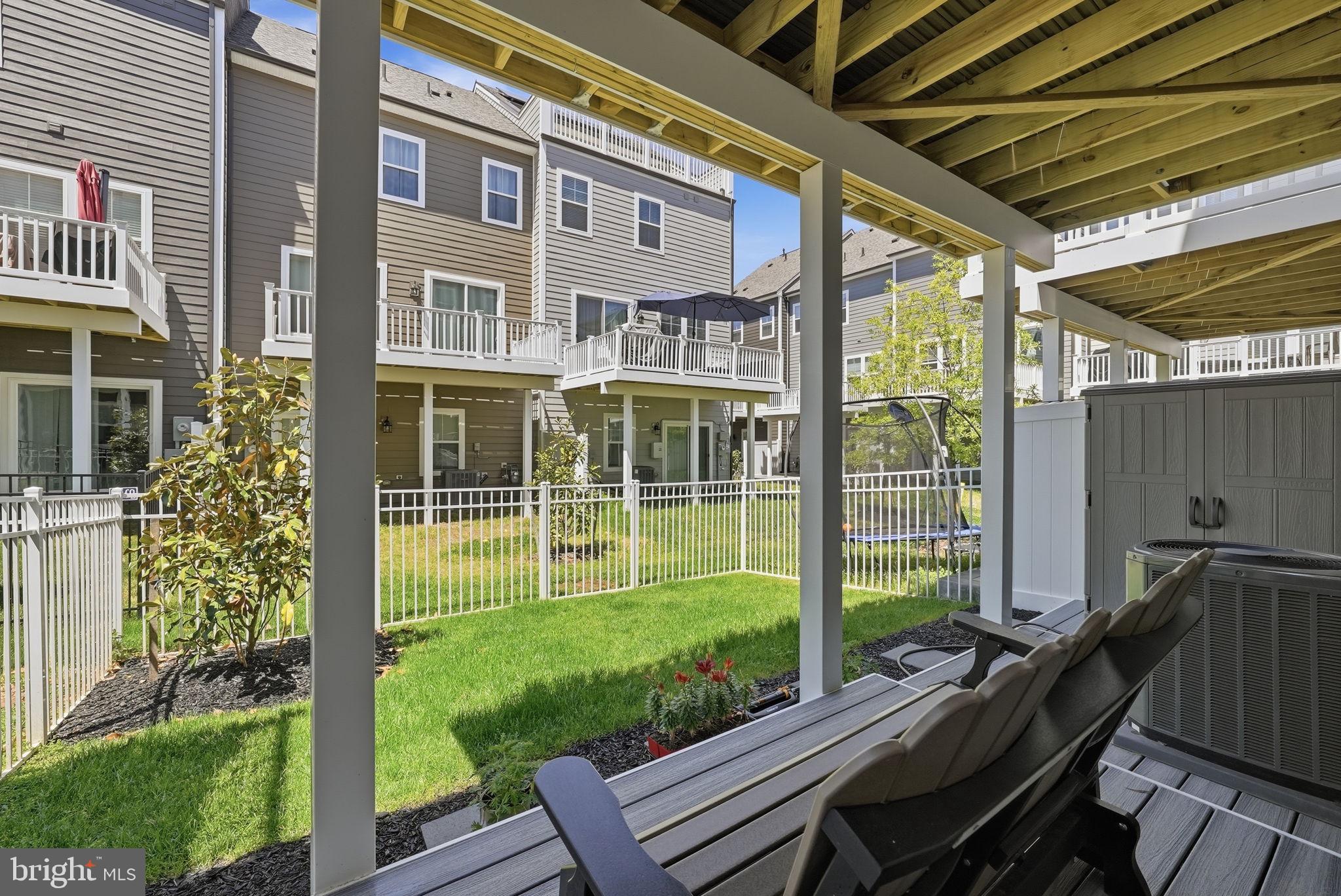 18359 Moss Garden Road Dumfries, VA 22026 - Photo 6 of 59 and fenced backyard!