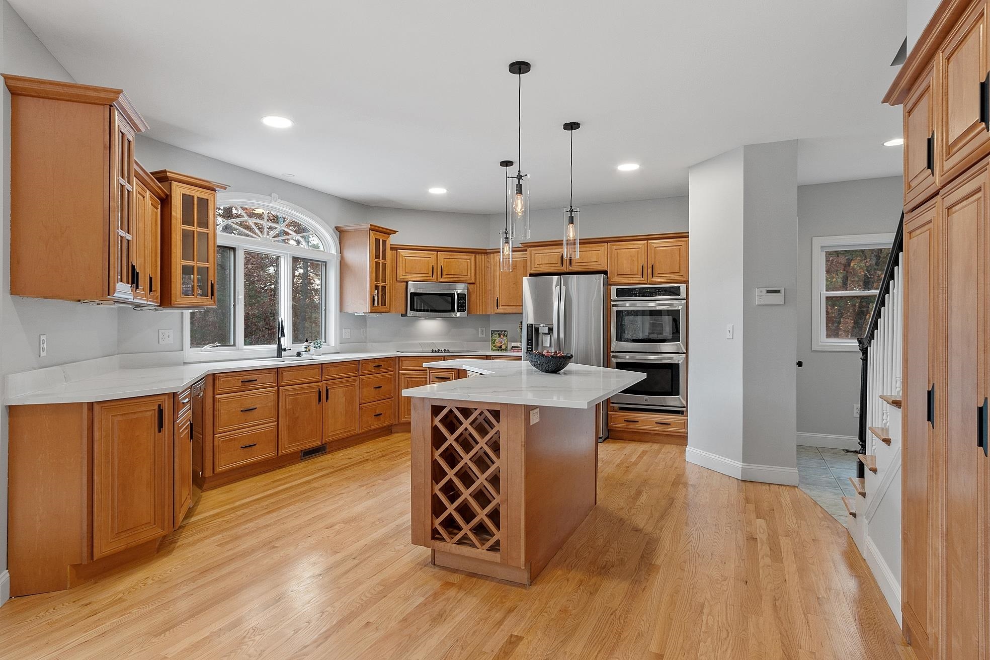 57 Windsor Boulevard Londonderry, NH 03053 - Photo 12 of 59