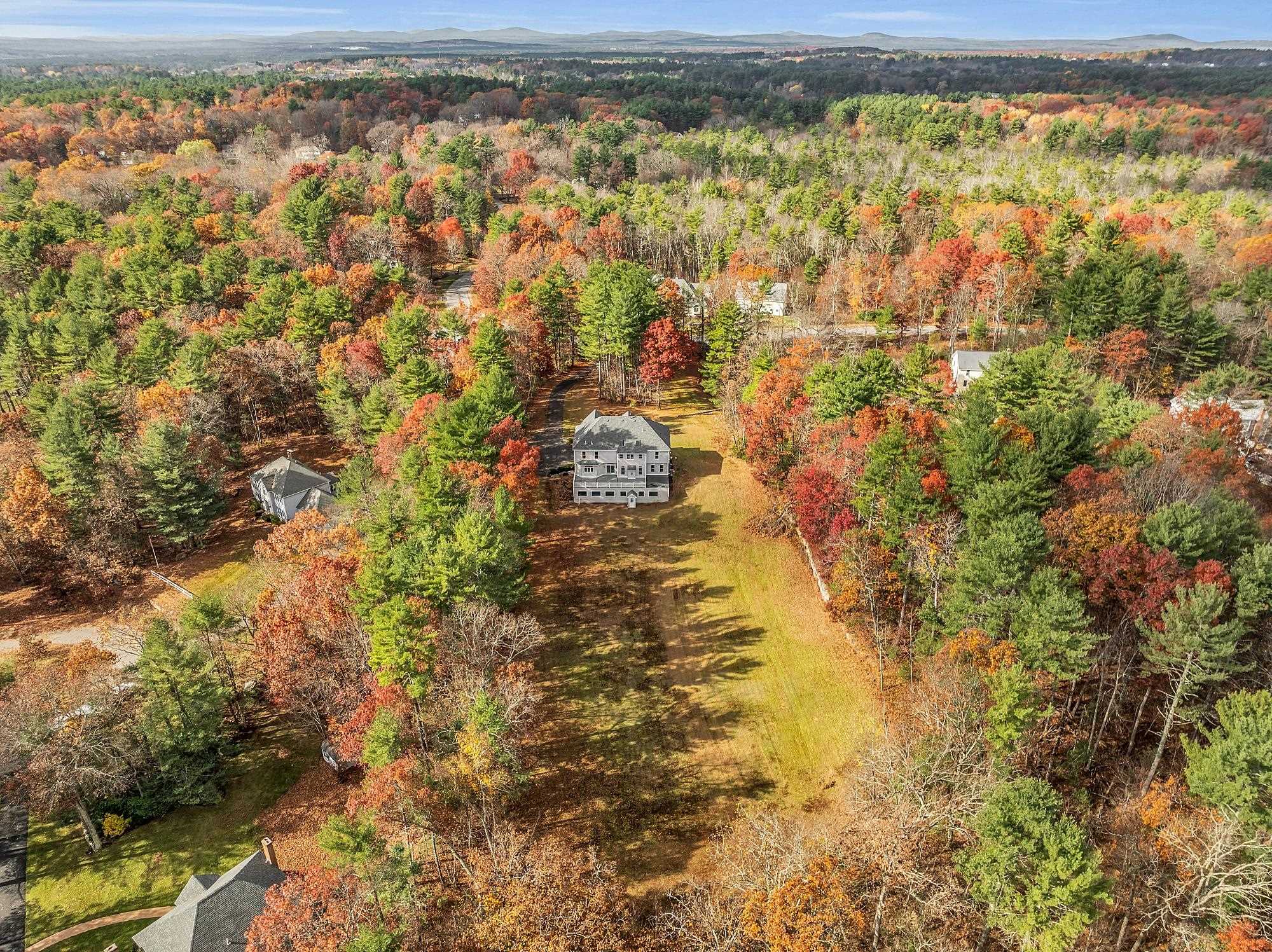 57 Windsor Boulevard Londonderry, NH 03053 - Photo 35 of 59