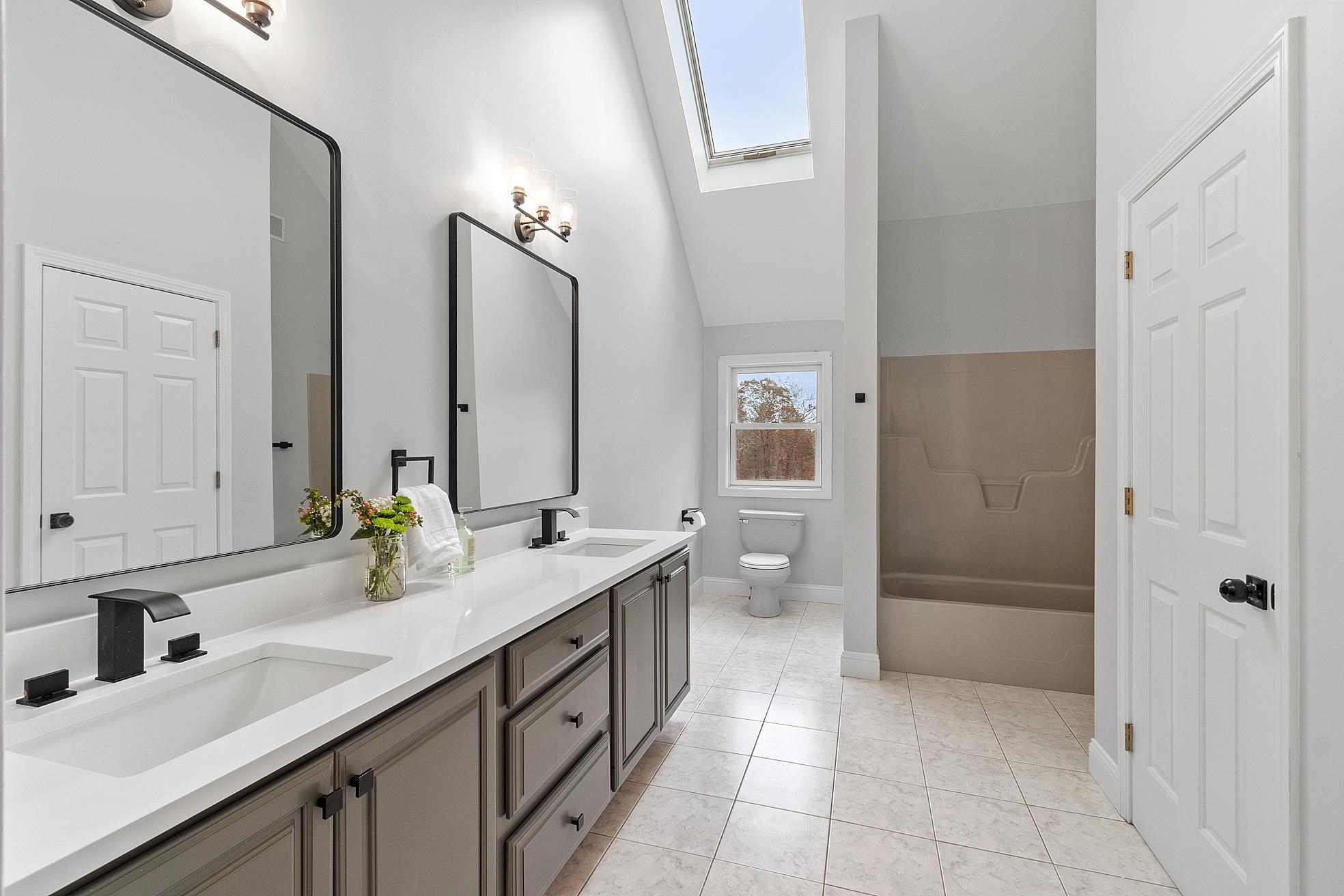 57 Windsor Boulevard Londonderry, NH 03053 - Photo 39 of 59