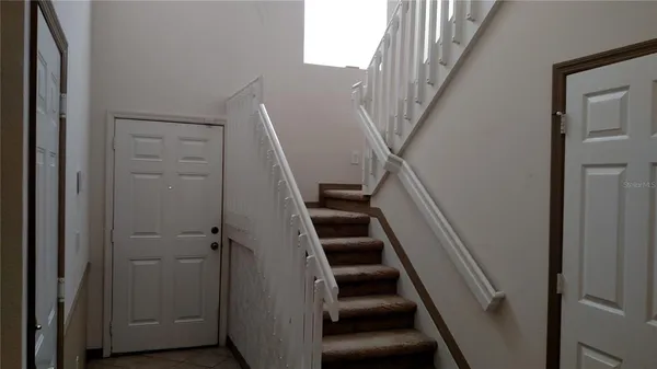 $1,900 | 30105 Mossbank Drive, Wesley Chapel, FL 33543