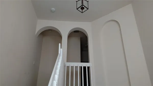 $1,900 | 30105 Mossbank Drive, Wesley Chapel, FL 33543