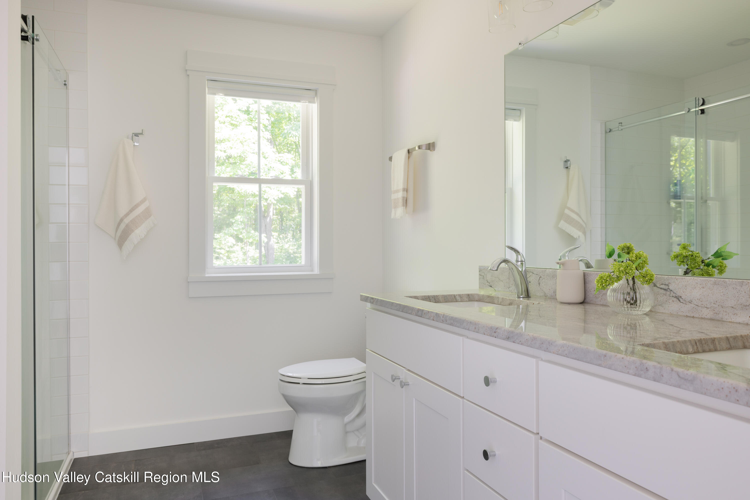 25 Maple Hill Ridge Red Hook, NY 12571 - Photo 18 of 35 Primary Bath
