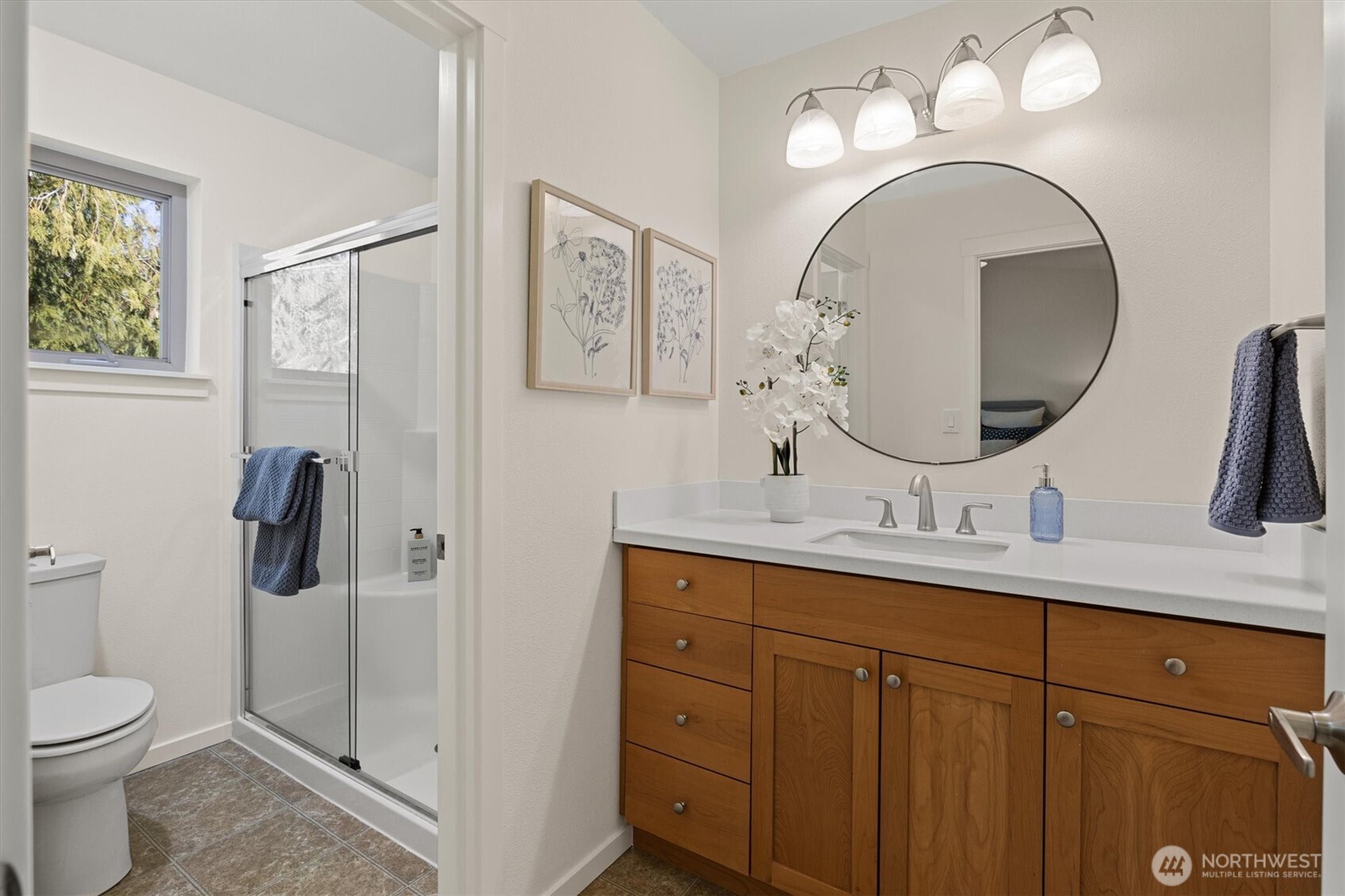 2104 Northwest Boulder Way Drive Issaquah, WA 98027 - Photo 20 of 33 Gallery Image 20