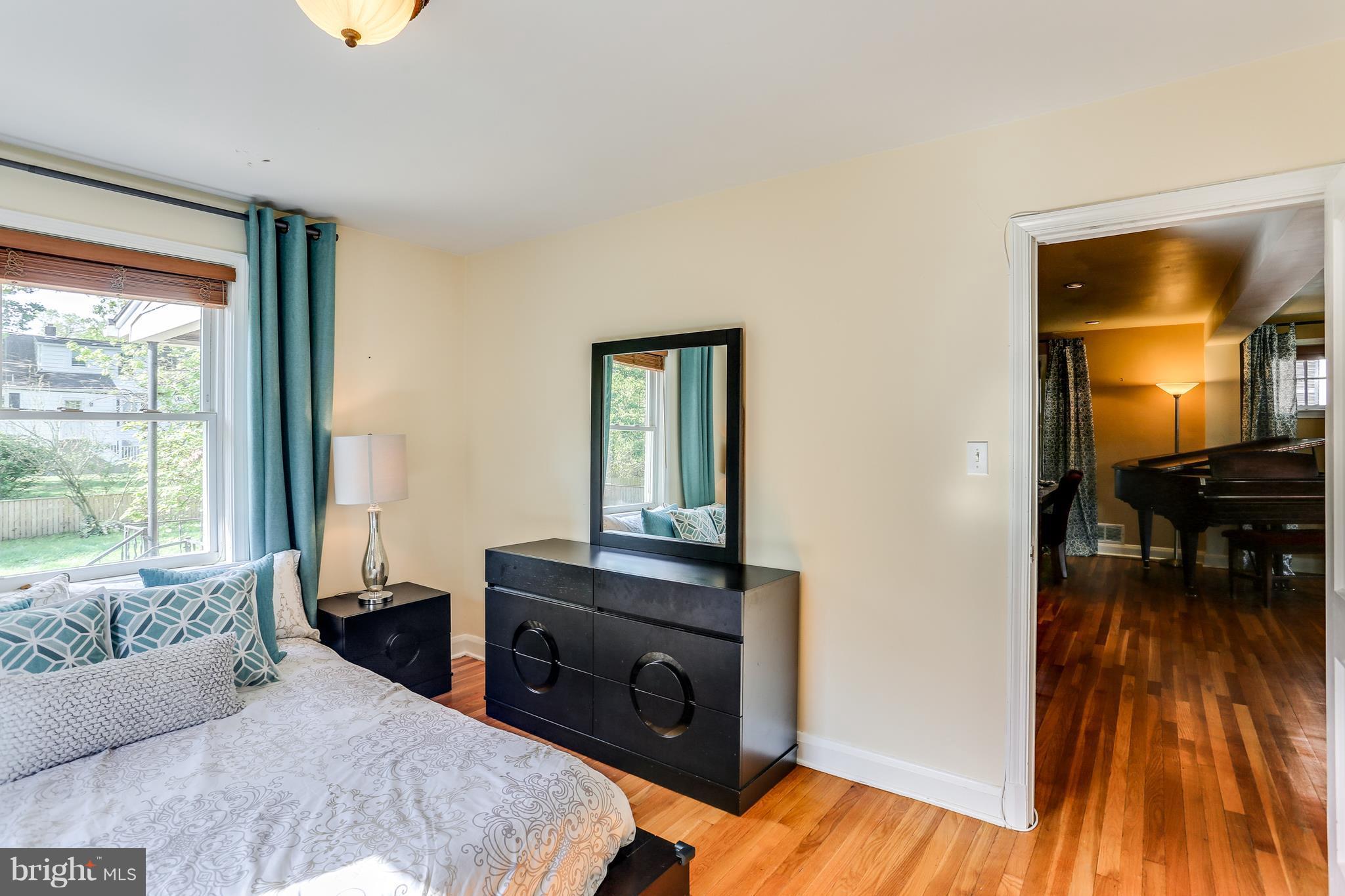 505 Holden Road Baltimore, MD 21286 - Photo 13 of 30 Bedroom