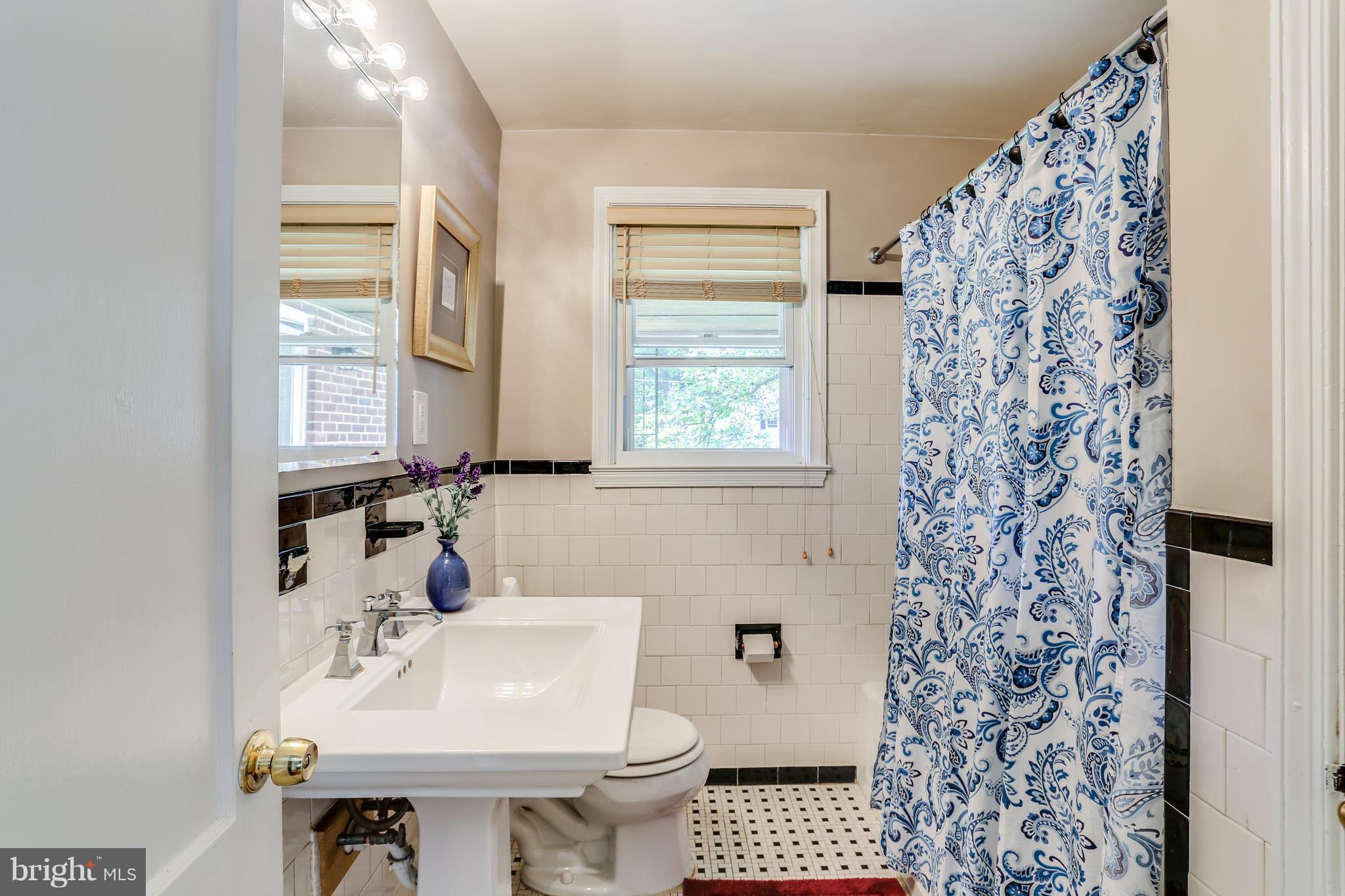505 Holden Road Baltimore, MD 21286 - Photo 24 of 30 Bath