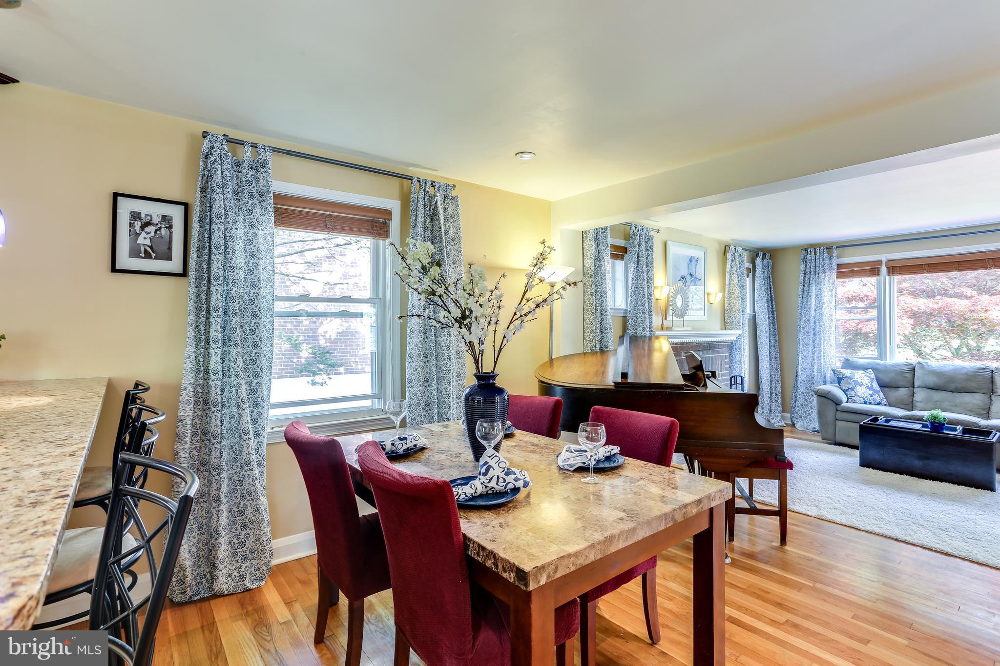 505 Holden Road Baltimore, MD 21286 - Photo 7 of 30 Dining Room