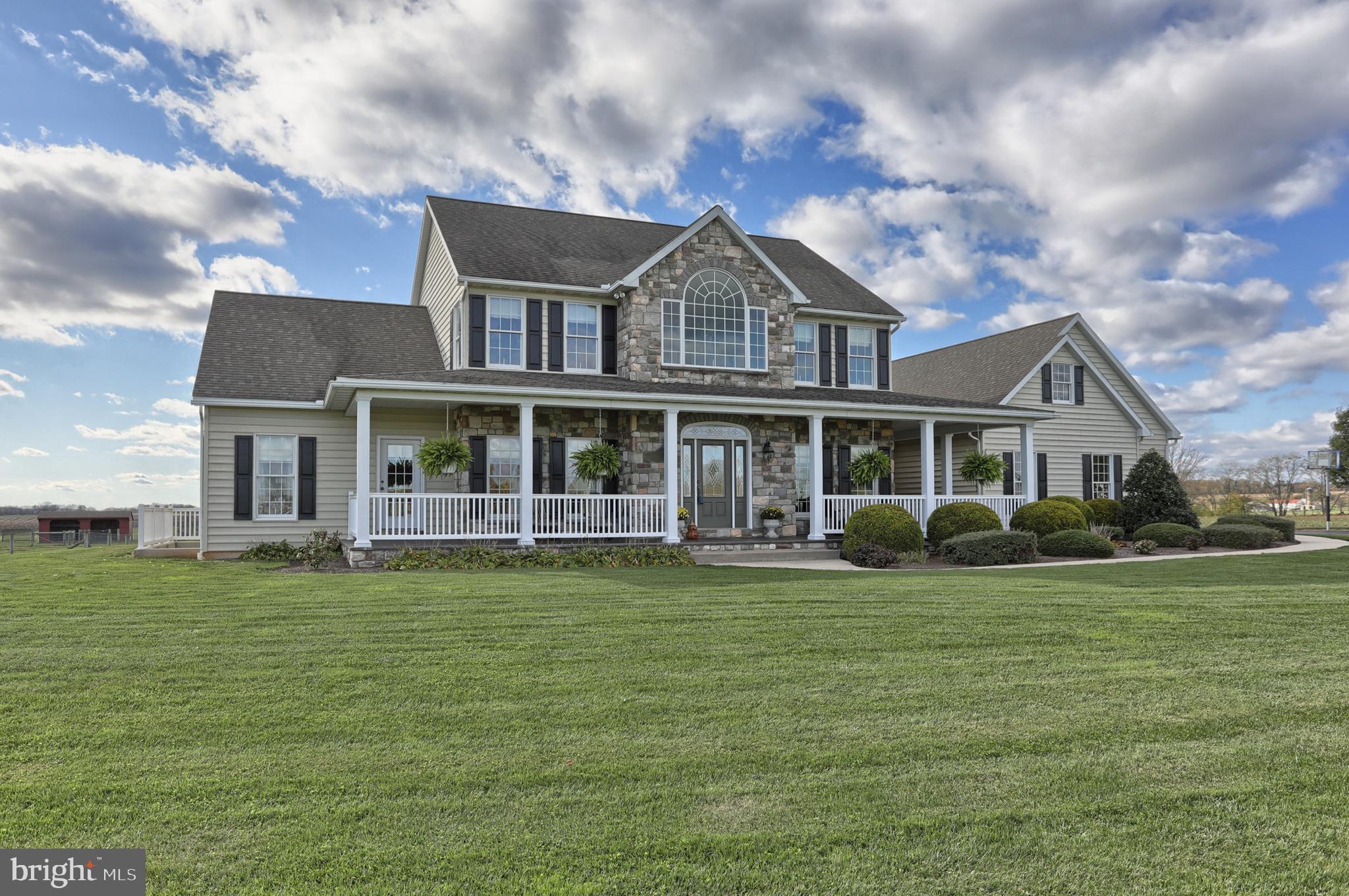 1437 Bossler Road Elizabethtown, PA 17022 - Photo 2 of 78 Gallery Image 2