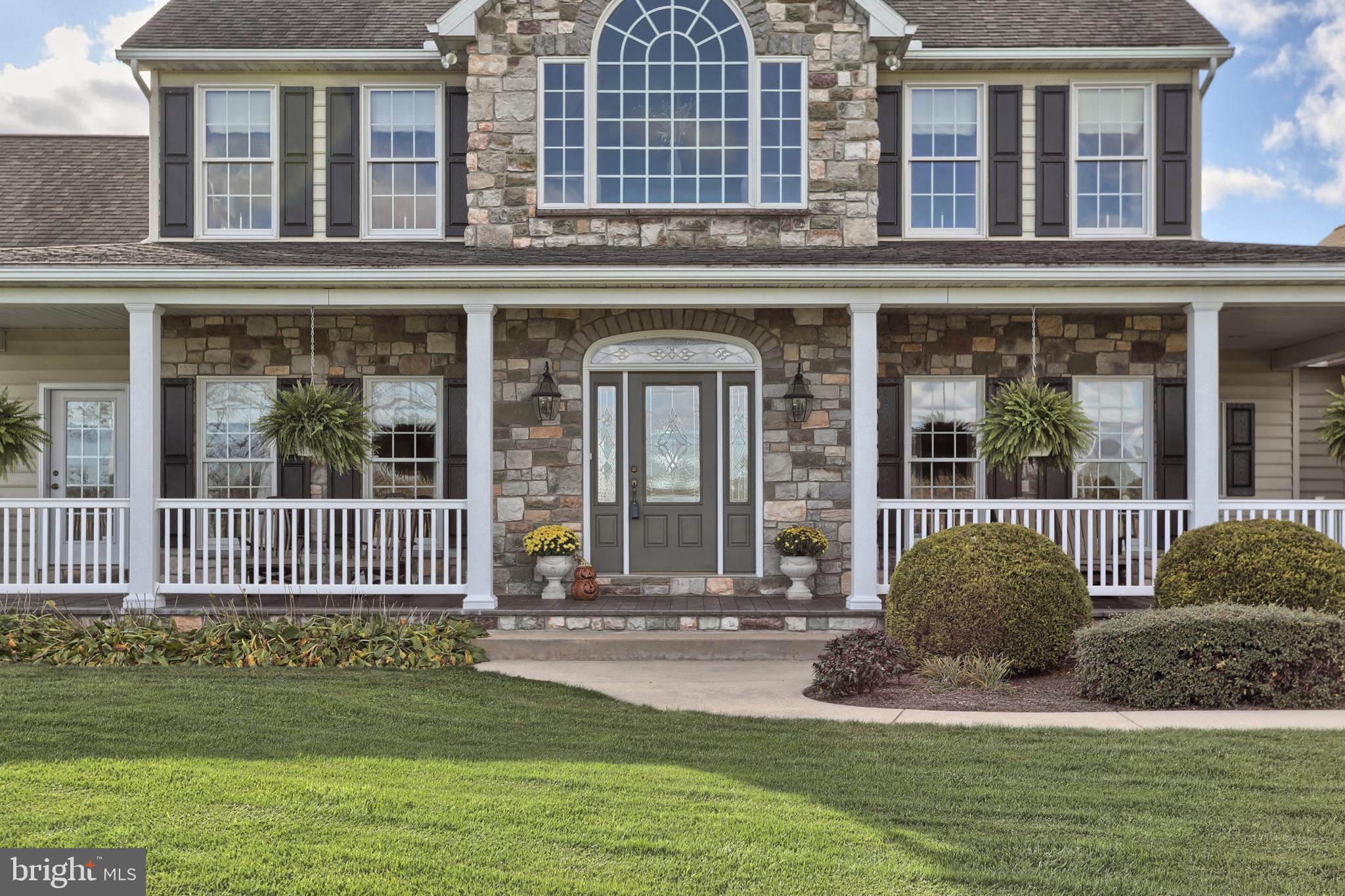 1437 Bossler Road Elizabethtown, PA 17022 - Photo 3 of 78 Gallery Image 3
