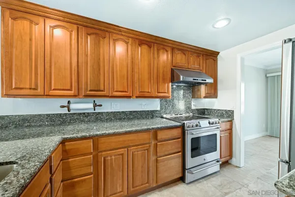 $1,350,000 | 8745 Caminito Sueno, La Jolla, CA 92037