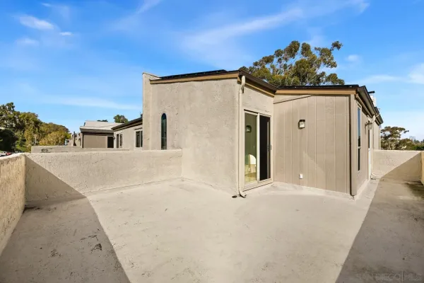 $1,350,000 | 8745 Caminito Sueno, La Jolla, CA 92037