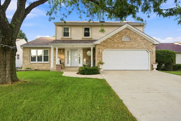 $429,000 | 144 Briarcliff Road, Montgomery, IL 60538