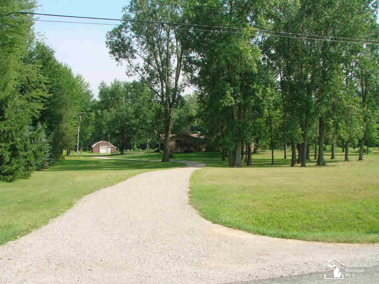 3773 Gruber Road Monroe, MI 48162 - Photo 1 of 6