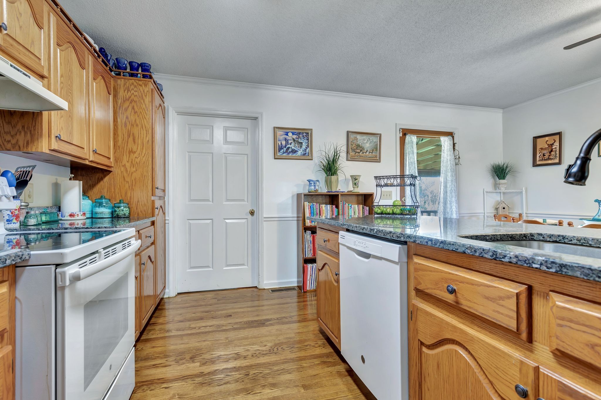 528 West Point Road Lawrenceburg, TN 38464 - Photo 13 of 33