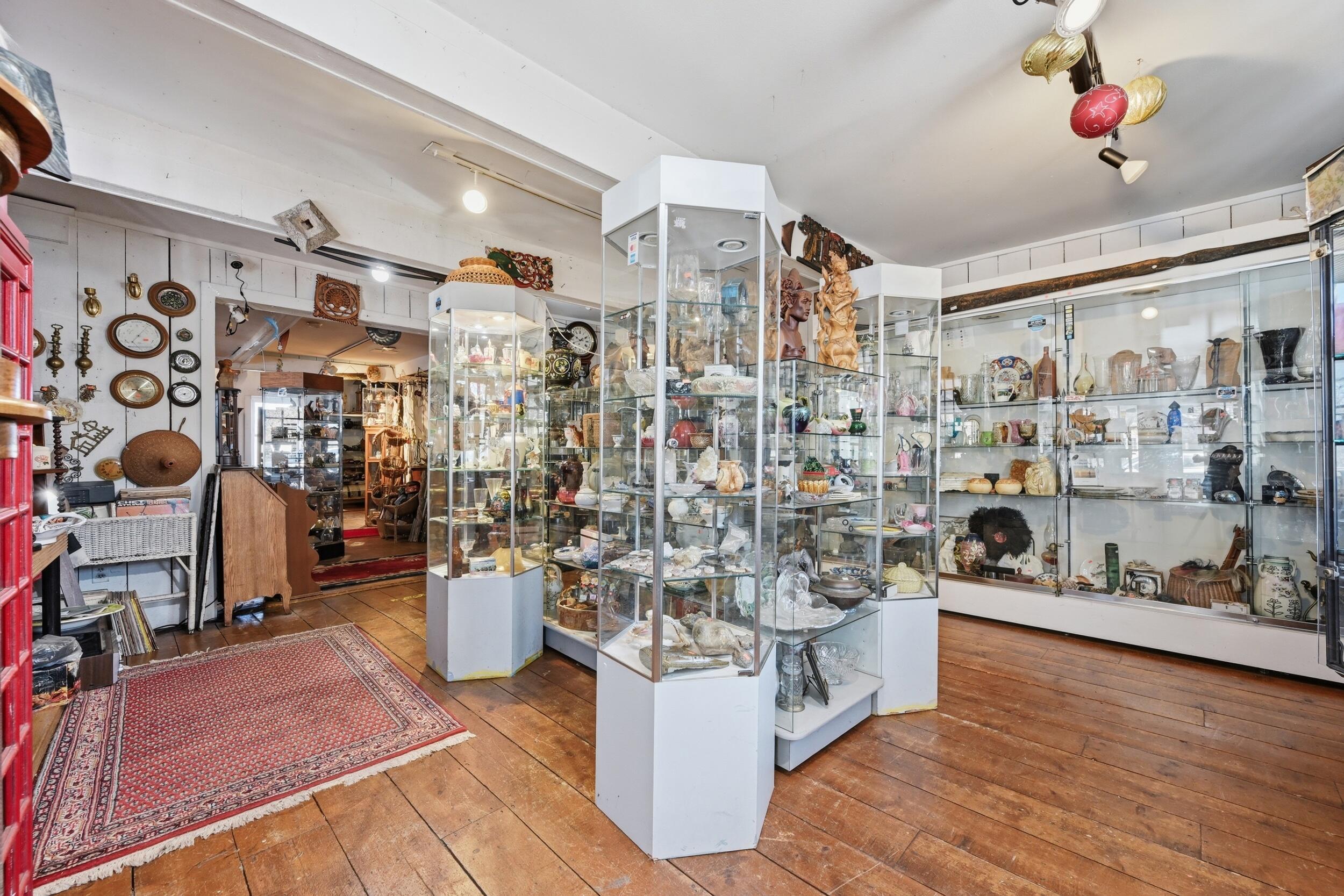 21 South Orleans Road Orleans, MA 02653 - Photo 7 of 32 21SOrleans Gallery2