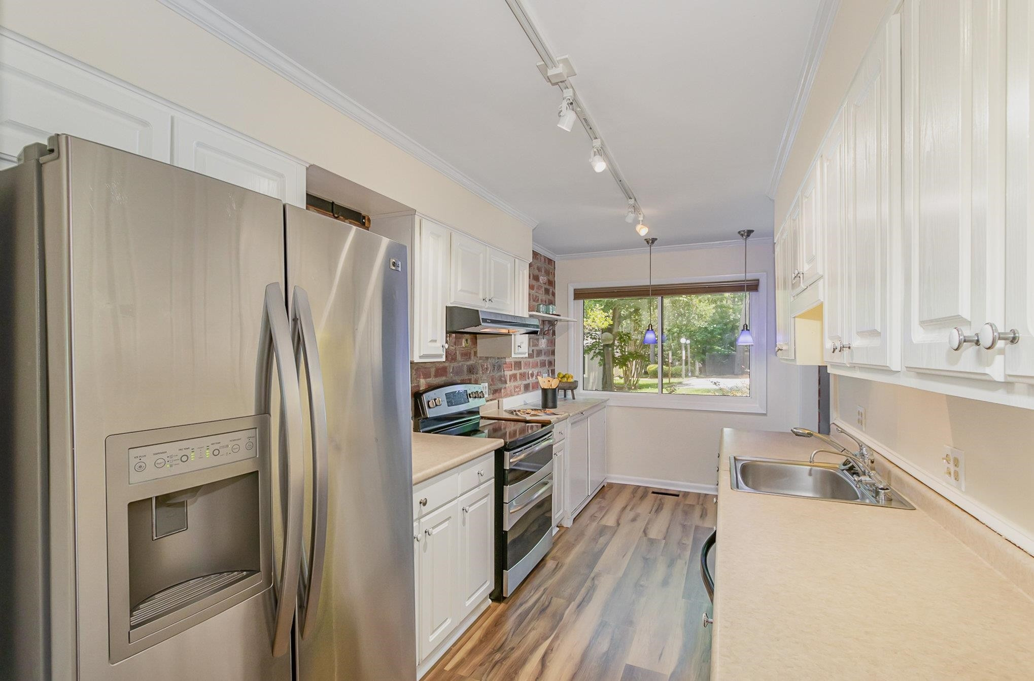 208 Ridge Trail Chapel Hill, NC 27516 - Photo 12 of 36 Photo 12