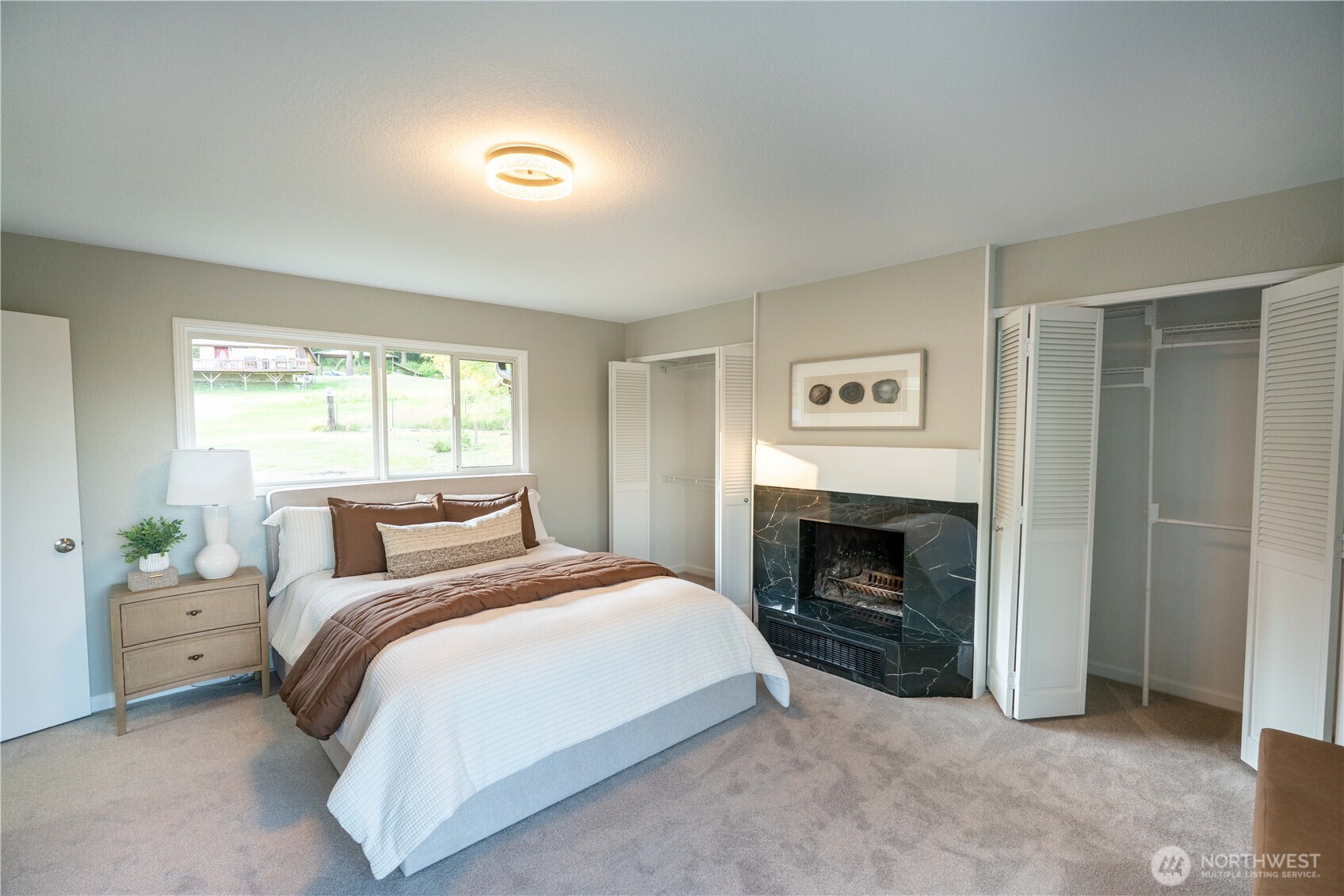 15210 Gibralter Road Anacortes, WA 98221 - Photo 12 of 25 Gallery Image 12