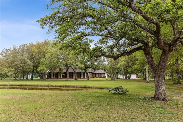 421 Starling Drive Slidell, LA 70461 - Photo 2 of 44