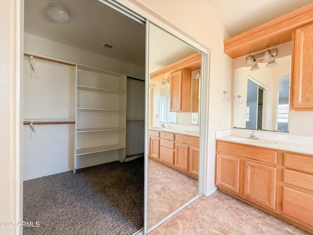 $2,695 | 6874 West Blackhawk Drive, Glendale, AZ 85308