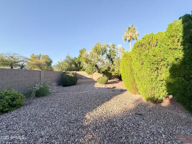 $2,695 | 6874 West Blackhawk Drive, Glendale, AZ 85308