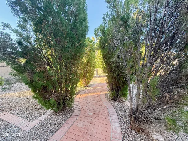 $2,695 | 6874 West Blackhawk Drive, Glendale, AZ 85308