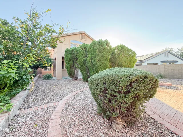 $2,695 | 6874 West Blackhawk Drive, Glendale, AZ 85308