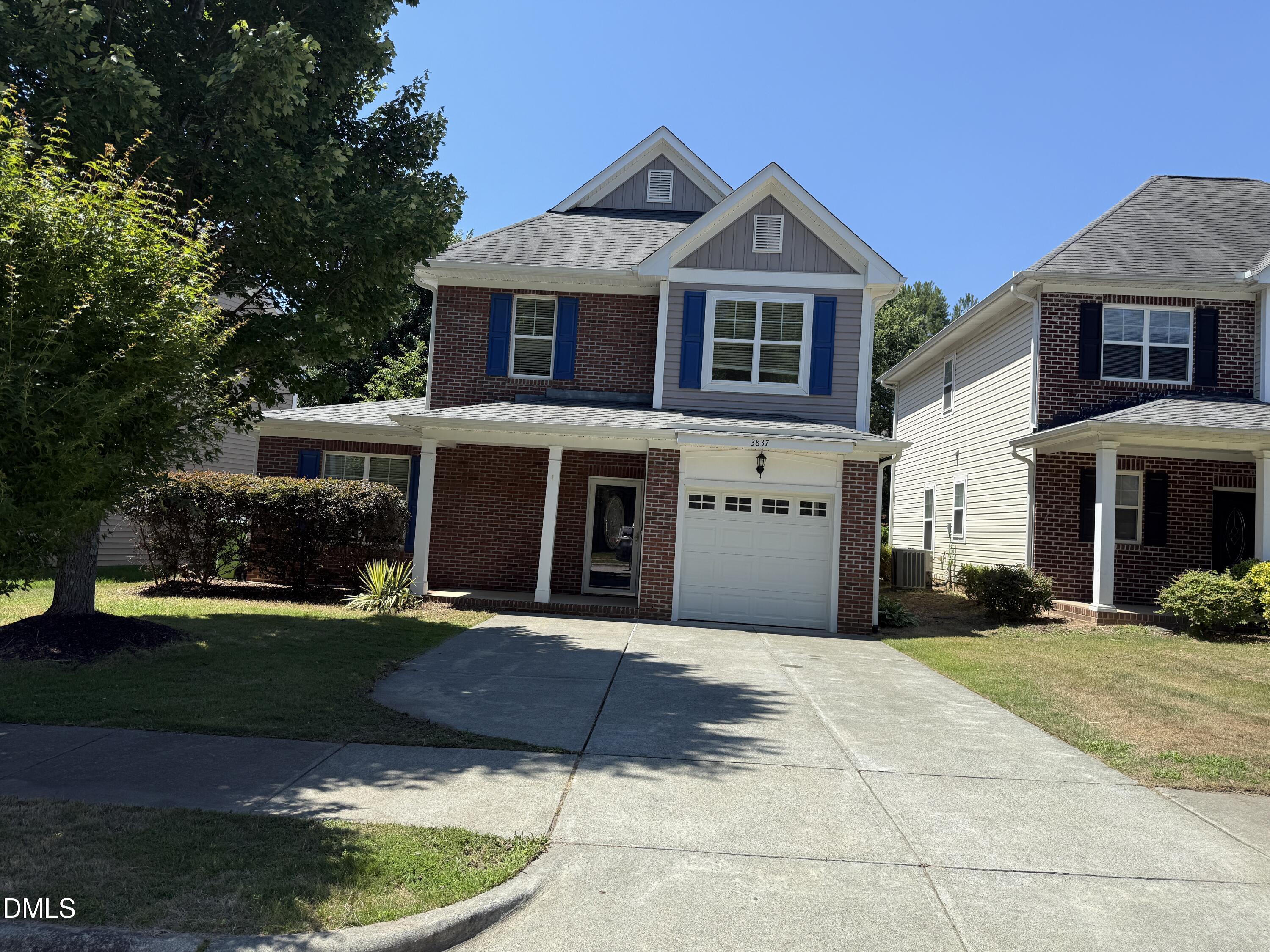 3837 Cumberland Pond Road Raleigh, NC 27606 - Photo 2 of 27 driveway space