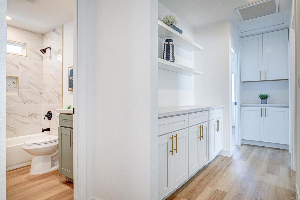 952 Galapago St Spring Valley Spring Valley, CA 91977 - Photo 12 of 19