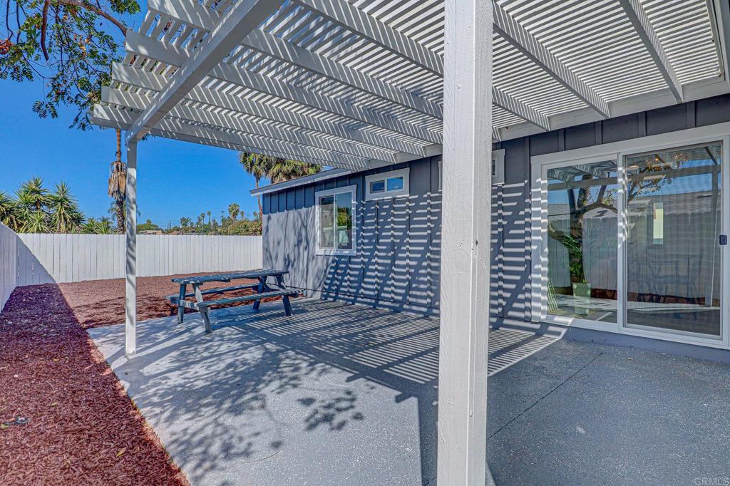 952 Galapago St Spring Valley Spring Valley, CA 91977 - Photo 17 of 19