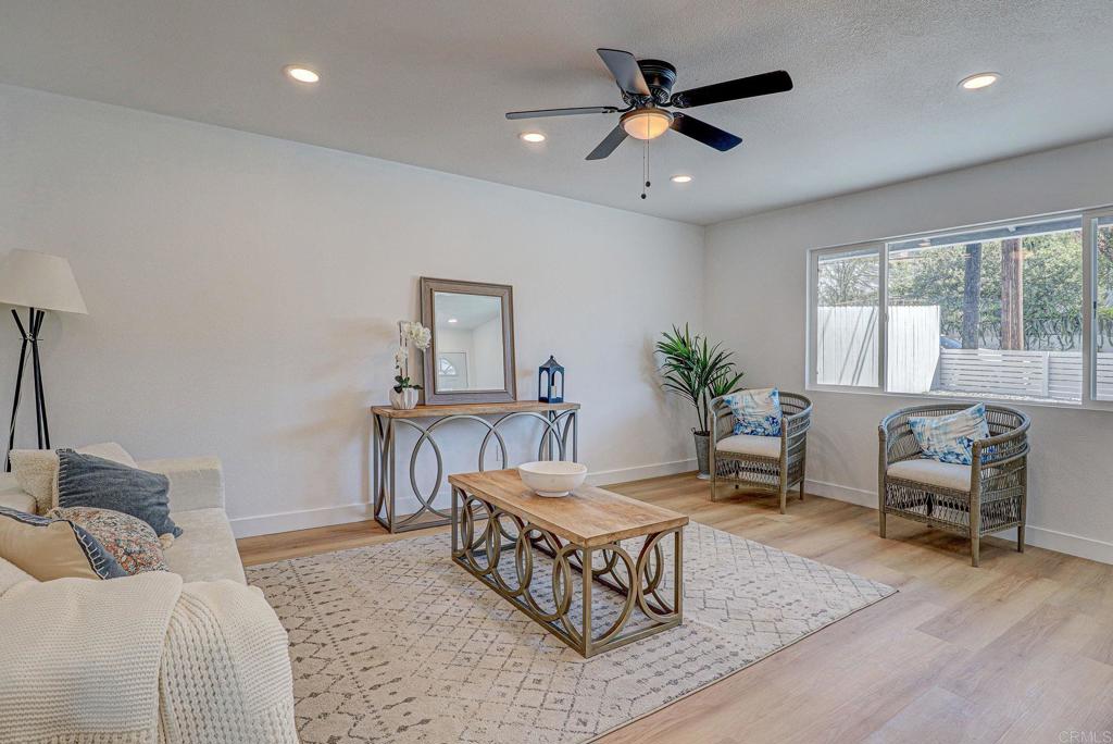 952 Galapago St Spring Valley Spring Valley, CA 91977 - Photo 5 of 19