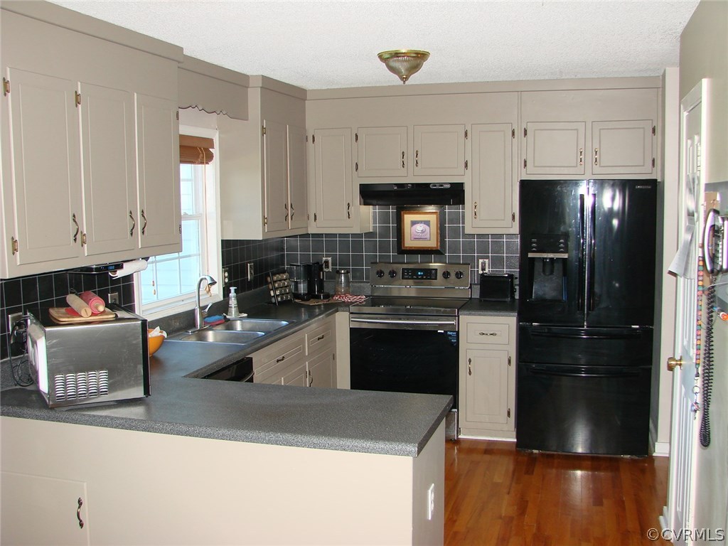 16547 Jolly Road Disputanta, VA 23842 - Photo 5 of 40 Gallery Image 5