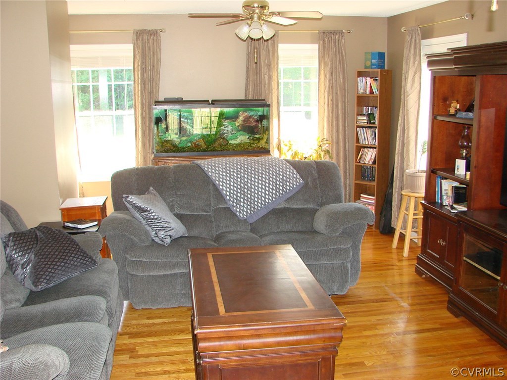16547 Jolly Road Disputanta, VA 23842 - Photo 9 of 40 Gallery Image 9