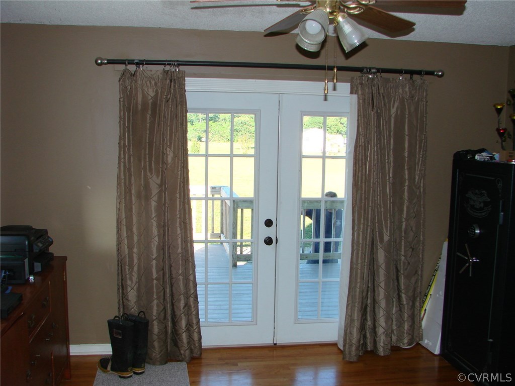16547 Jolly Road Disputanta, VA 23842 - Photo 10 of 40 Gallery Image 10