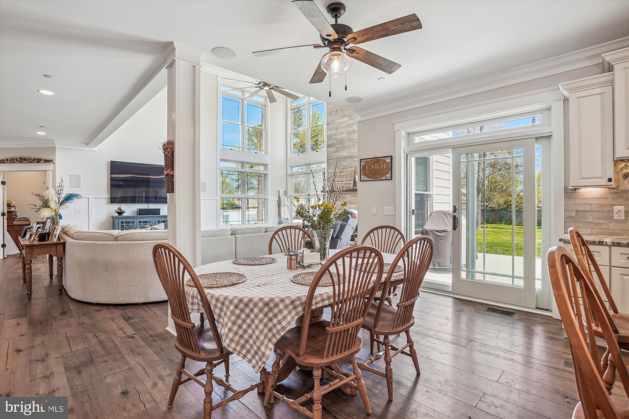 308 Cecil Road Stevensville, MD 21666 - Photo 8 of 29 Kitchen/Family Table Area