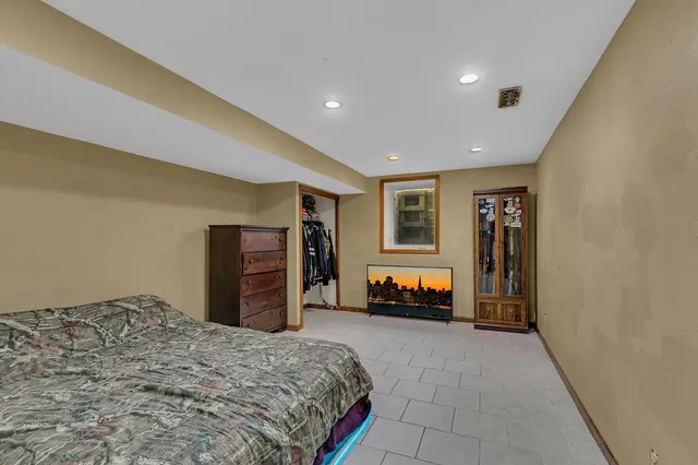 $277,800 | 2721 12th Avenue Northwest, Willmar, MN 56201