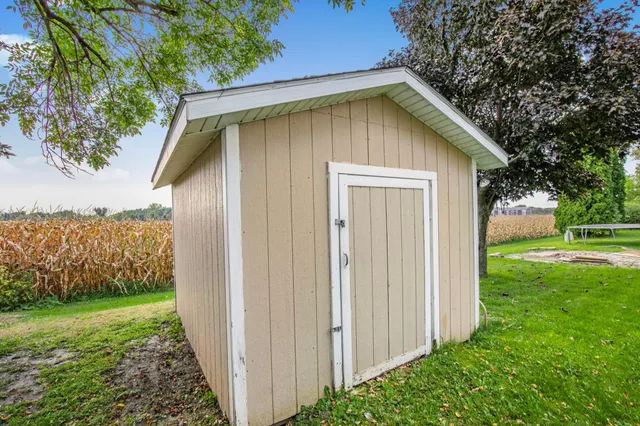 $277,800 | 2721 12th Avenue Northwest, Willmar, MN 56201