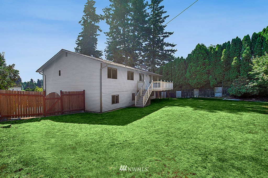 21906 84th Avenue West Edmonds, WA 98026 - Photo 25 of 25 Gallery Image 25
