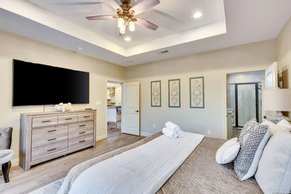 $689,000 | 2503 Ford Cove, Lago Vista, TX 78645